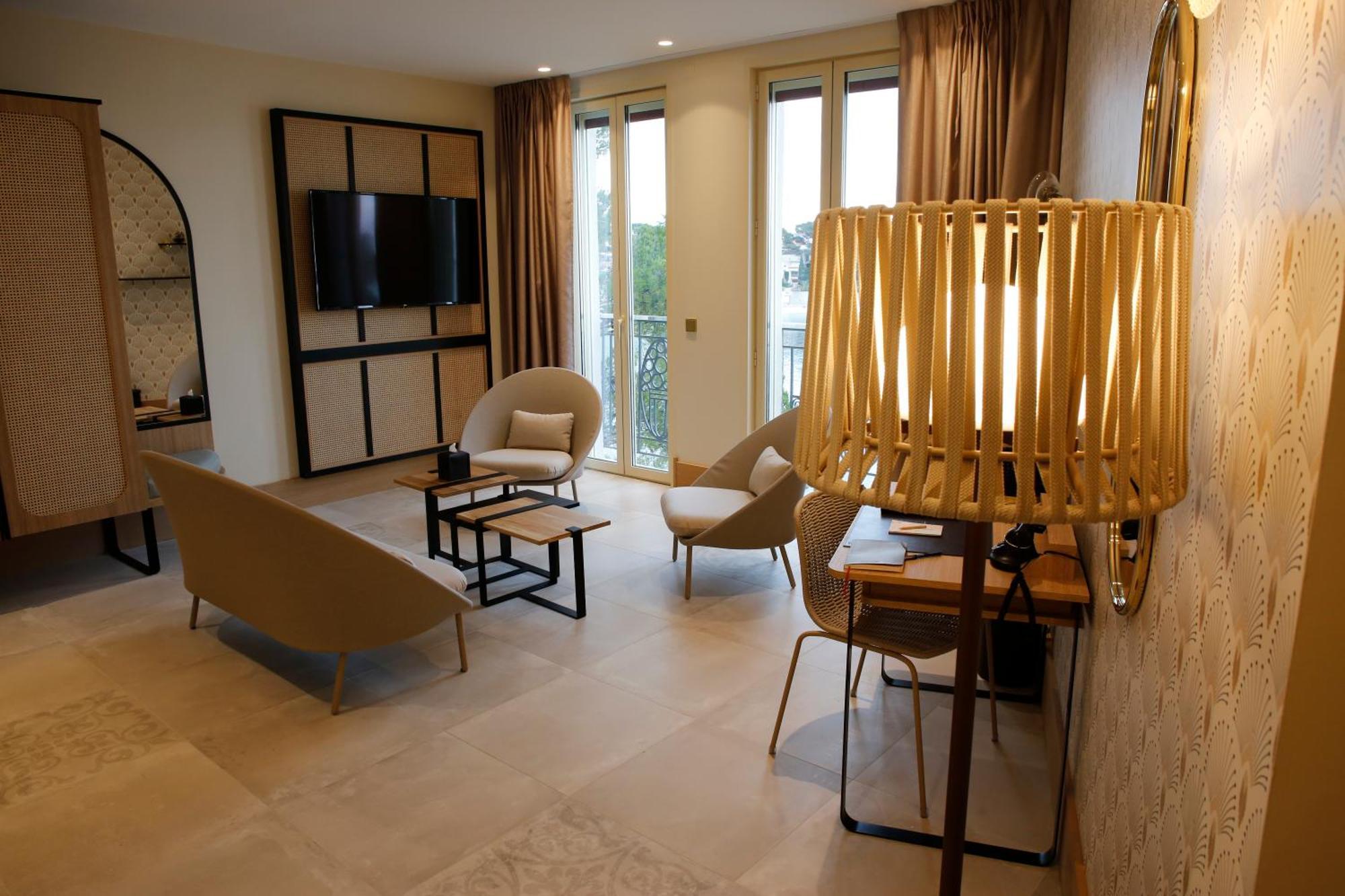 Splendid Hotel & Spa 邦多勒 外观 照片